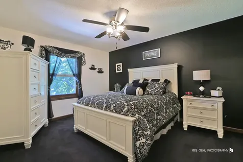 39522 North Harmony Court Wadsworth IL 60083