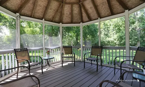 39522 North Harmony Court Wadsworth IL 60083