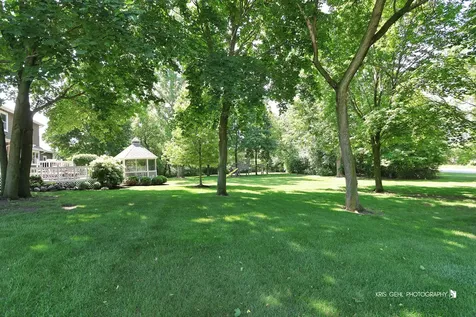 39522 North Harmony Court Wadsworth IL 60083