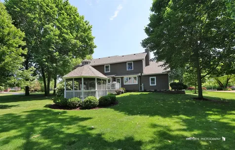 39522 North Harmony Court Wadsworth IL 60083