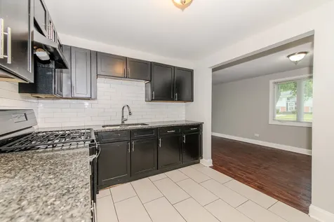 3846 169TH Street Country Club Hills IL 60478