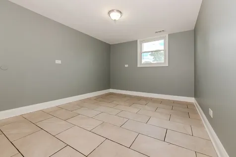 3846 169TH Street Country Club Hills IL 60478