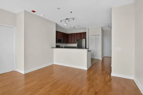 1600 South Prairie Avenue Chicago IL 60616