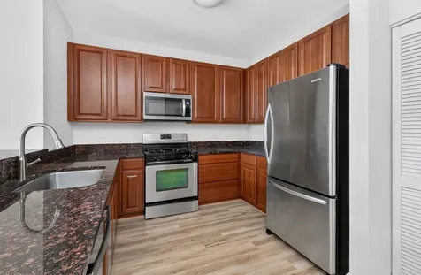1600 South Prairie Avenue Chicago IL 60616