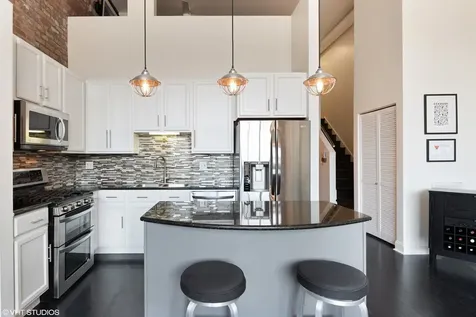 215 North Aberdeen Street Chicago IL 60607
