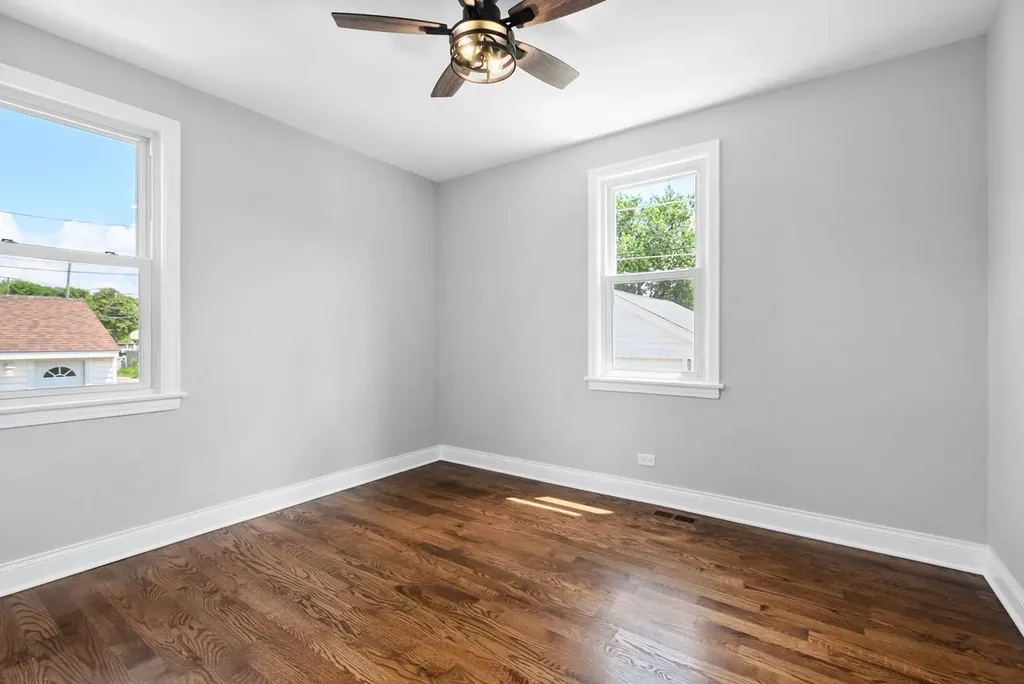 3335 Sunnyside Avenue Brookfield IL 60513