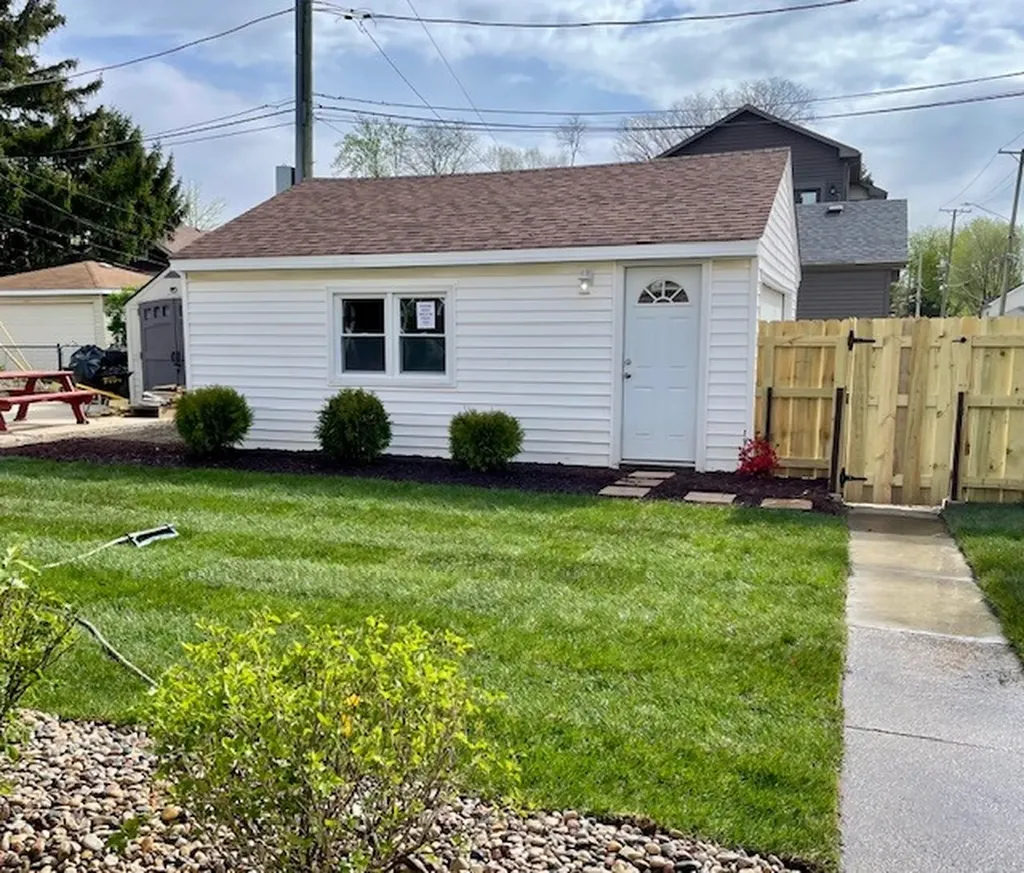 3335 Sunnyside Avenue Brookfield IL 60513