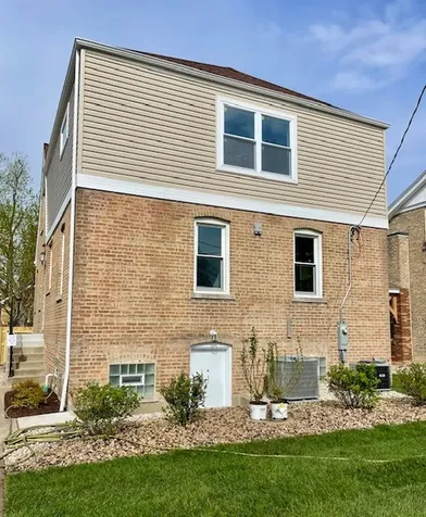 3335 Sunnyside Avenue Brookfield IL 60513