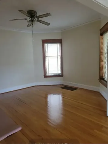 6939 North Hamilton Avenue Chicago IL 60645