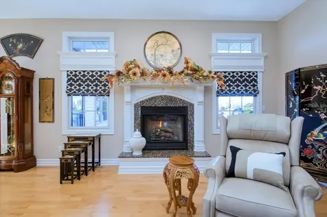 2231 Luther Lowell Lane Sycamore IL 60178