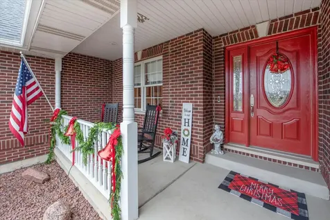 2231 Luther Lowell Lane Sycamore IL 60178