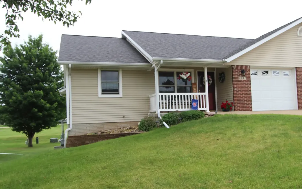 1117 6TH Avenue Fulton IL 61252