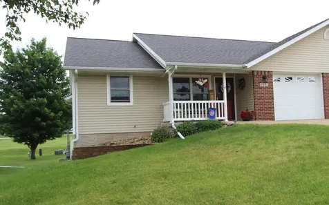 1117 6TH Avenue Fulton IL 61252