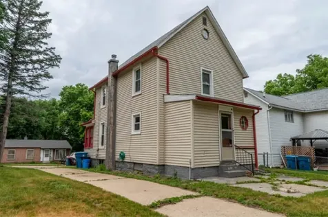 918 Jackson Avenue Dixon IL 61021