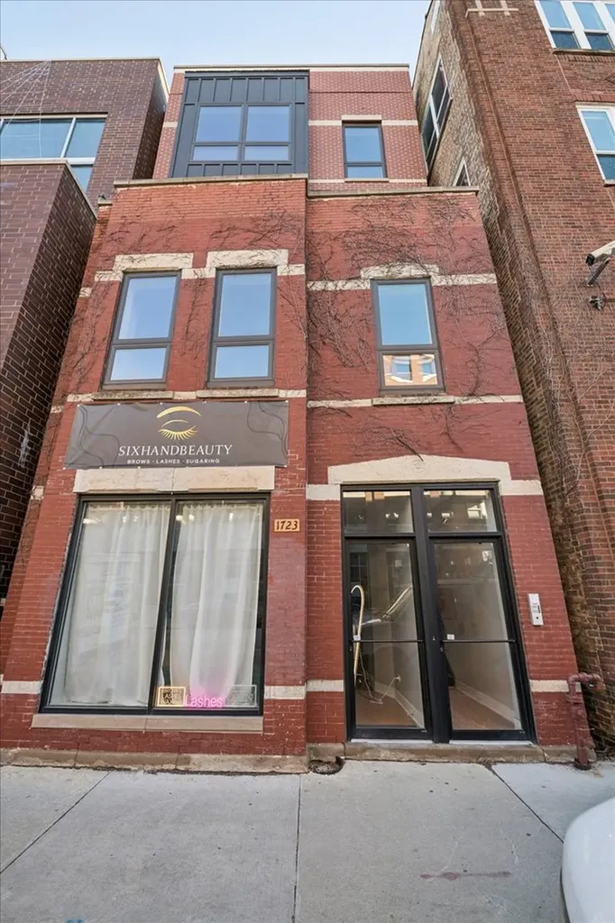 1723 West North Avenue Chicago IL 60622