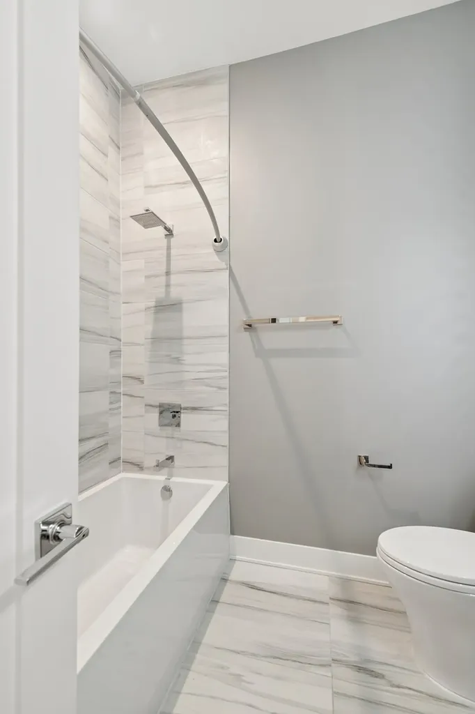 1723 West North Avenue Chicago IL 60622