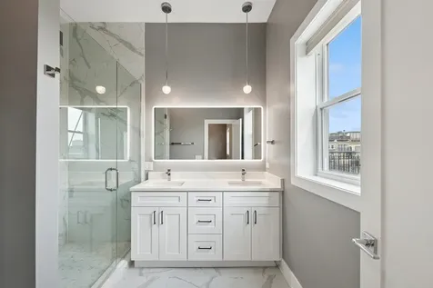 1723 West North Avenue Chicago IL 60622
