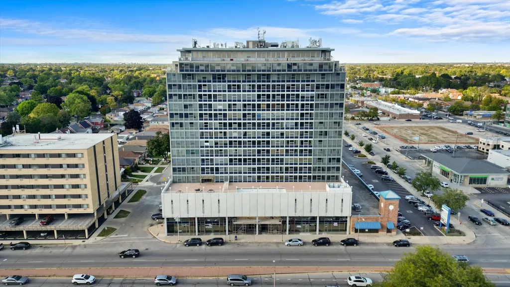 7234 West North Avenue Elmwood Park IL 60707