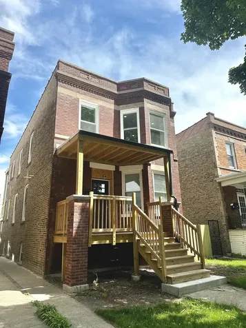 5158 West Agatite Avenue Chicago IL 60630