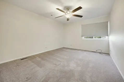 1525 Columbia Court Elk Grove Village IL 60007