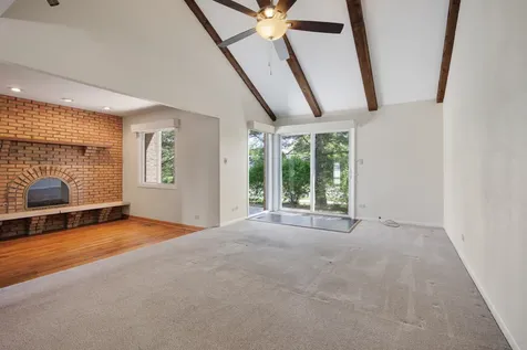 1525 Columbia Court Elk Grove Village IL 60007