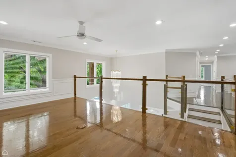 109 Orchard Street Hillside IL 60162