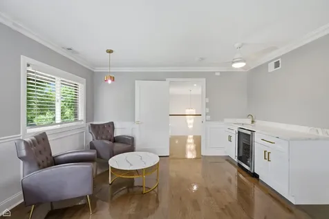 109 Orchard Street Hillside IL 60162
