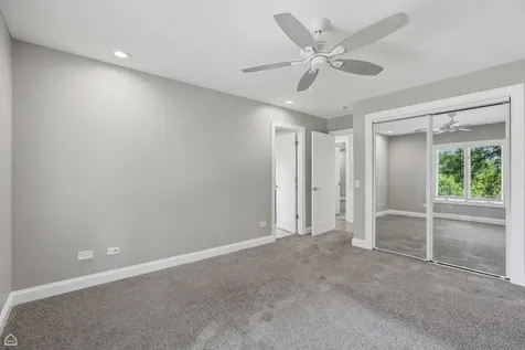109 Orchard Street Hillside IL 60162