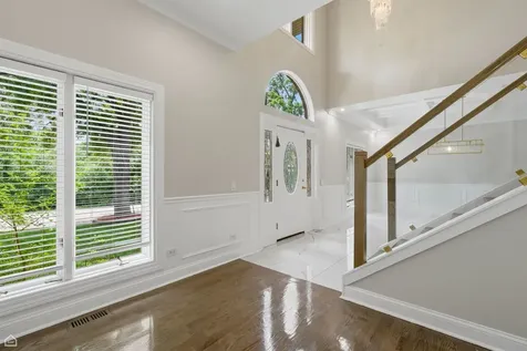 109 Orchard Street Hillside IL 60162
