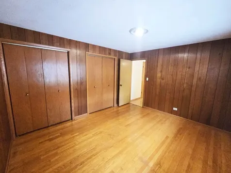 9605 South Kolin Avenue Oak Lawn IL 60453