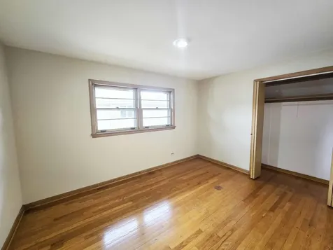 9605 South Kolin Avenue Oak Lawn IL 60453