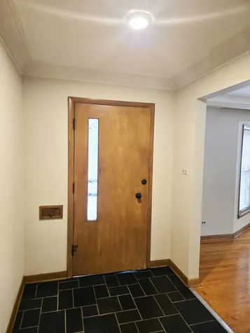 9605 South Kolin Avenue Oak Lawn IL 60453