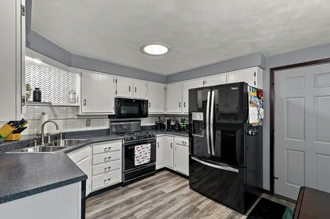 4713 5TH Street A Street East Moline IL 61244