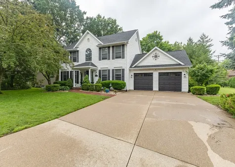 2709 8TH Street Court Moline IL 61265