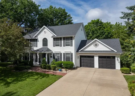 2709 8TH Street Court Moline IL 61265