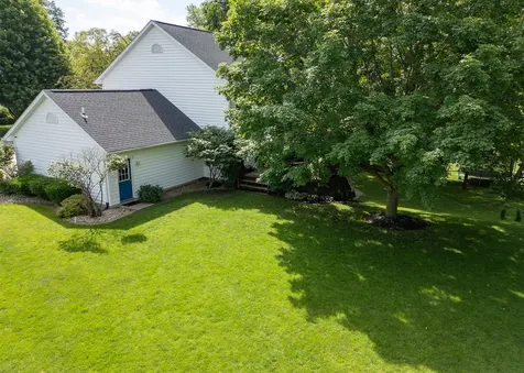 2709 8TH Street Court Moline IL 61265