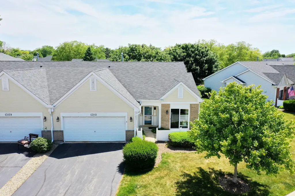 13161 South Carlisle Court Plainfield IL 60544