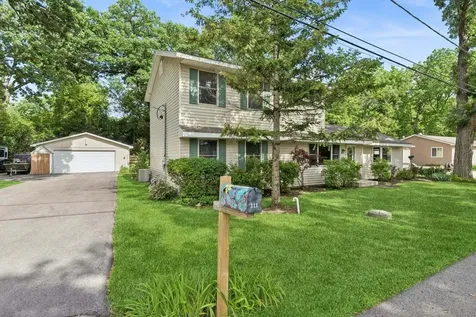 111 Eastwood Avenue Port Barrington IL 60010