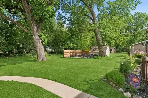 111 Eastwood Avenue Port Barrington IL 60010