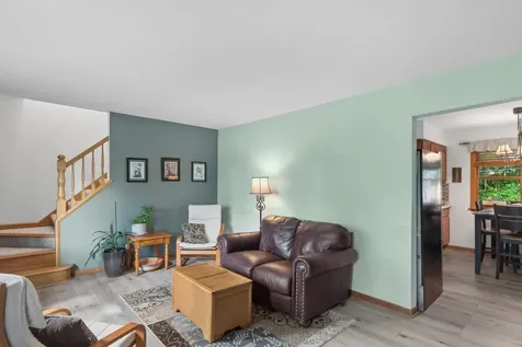 111 Eastwood Avenue Port Barrington IL 60010