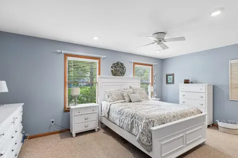 111 Eastwood Avenue Port Barrington IL 60010
