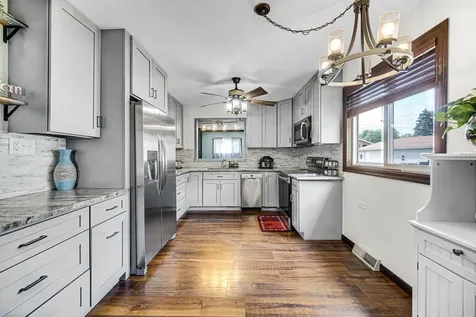 530 North 3rd Avenue Villa Park IL 60181