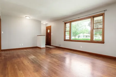 3611 Beach Street Rockford IL 61108