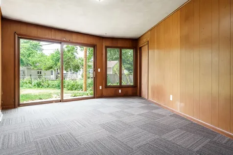 3611 Beach Street Rockford IL 61108