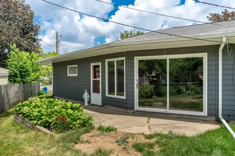 3611 Beach Street Rockford IL 61108
