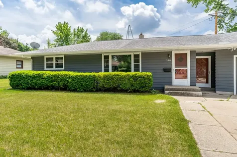 3611 Beach Street Rockford IL 61108