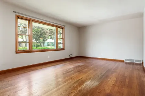3611 Beach Street Rockford IL 61108