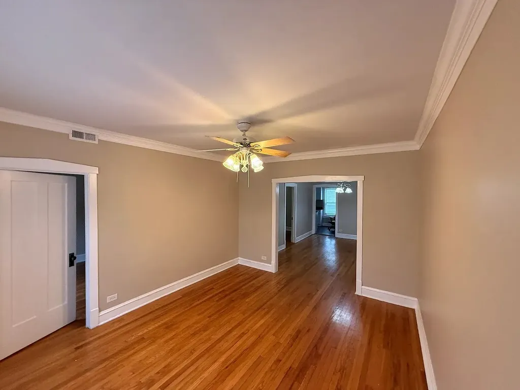 4158 West Potomac Avenue Chicago IL 60651