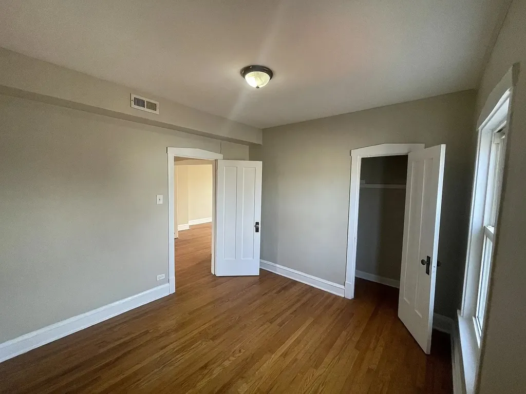 4158 West Potomac Avenue Chicago IL 60651