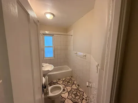 4158 West Potomac Avenue Chicago IL 60651